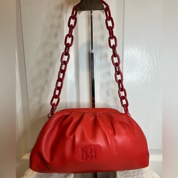 BADGLEY MISCHKA LOGO CROSSBODY BAG RED NEW WITH TAGS - Picture 2 of 14